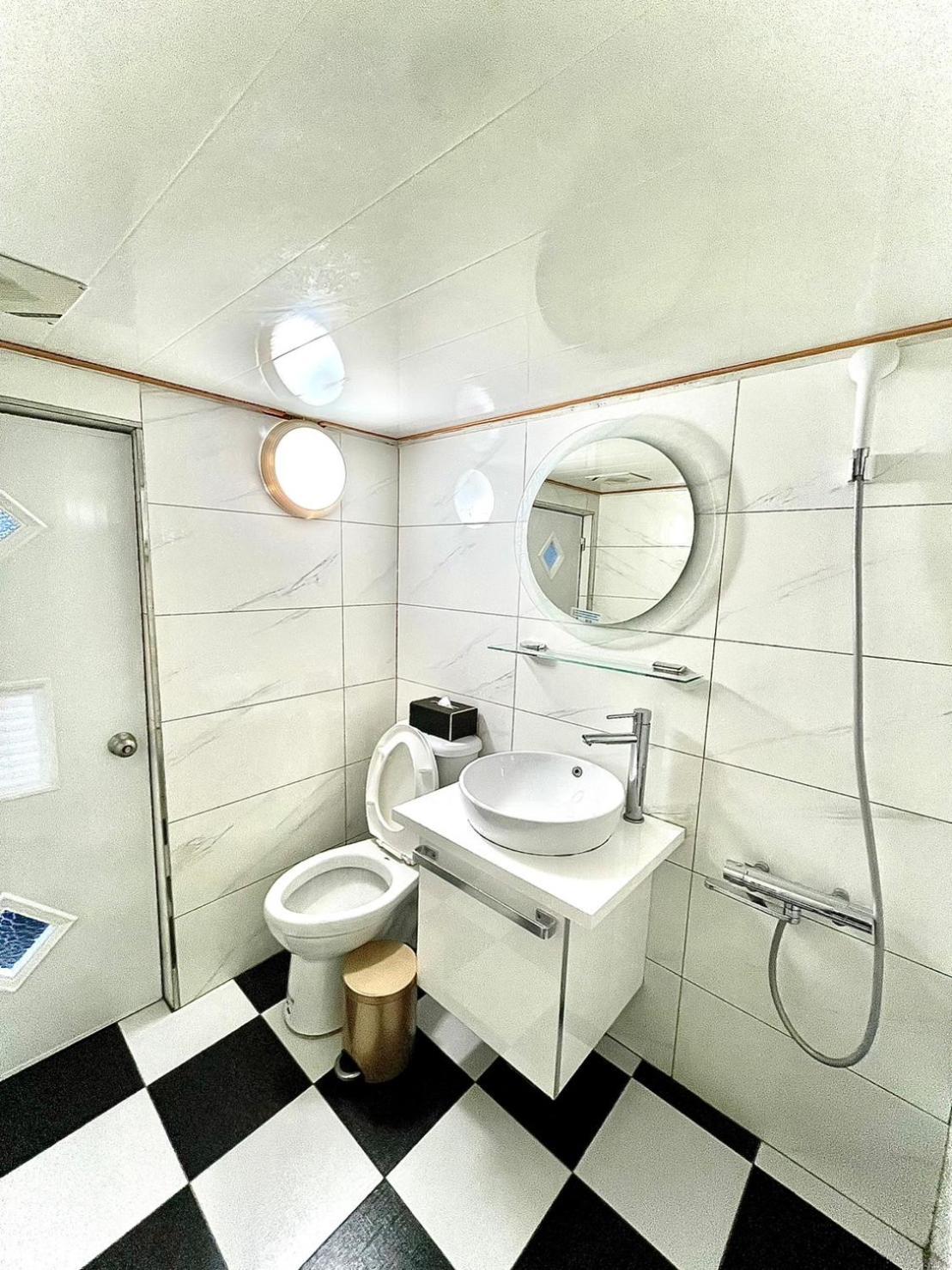 Отель Wayu House Dawu Экстерьер фото